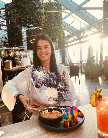 o dent beautiful model galleries