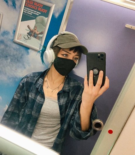 curvy nude onlyfans nudes images