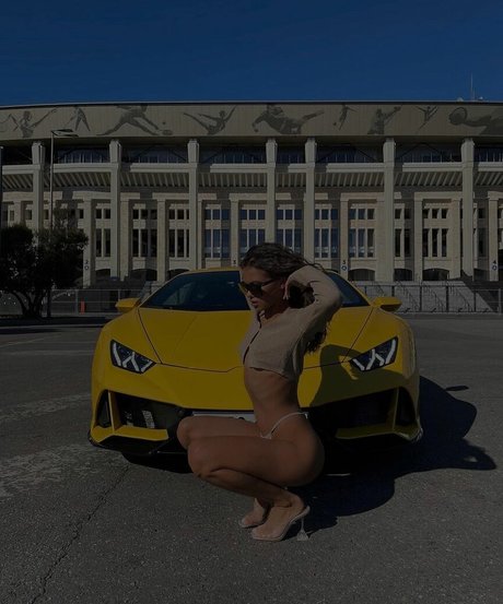 Alina Trunova best model pic