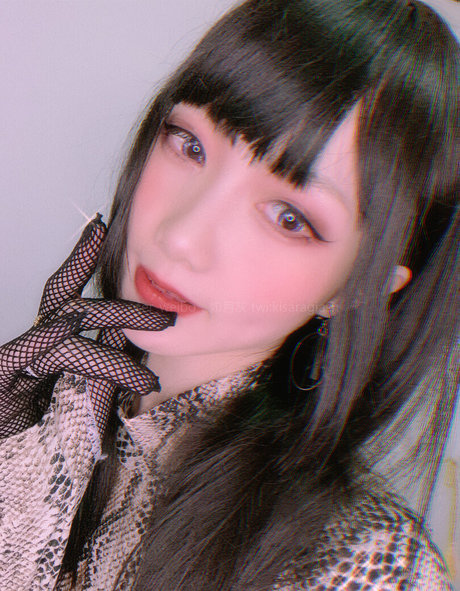 KisaragiAsh xxx actress gallery