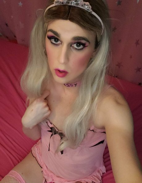 angela allure art model picture