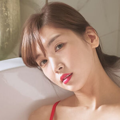 Lee Haein Leezy pornstar erotic gallery