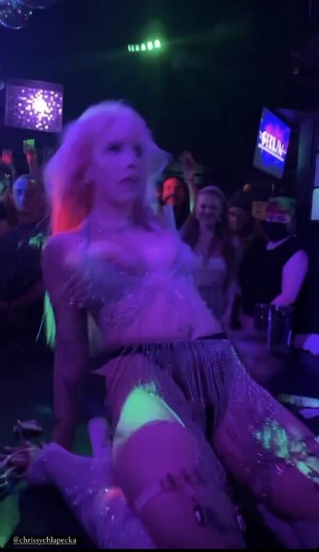 naked milf onlyfans free xxx archive