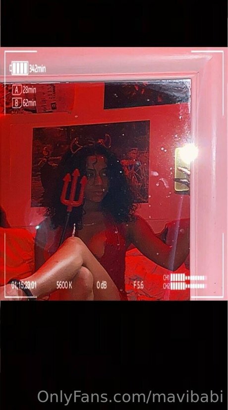 mavibabi pornstar naked photo