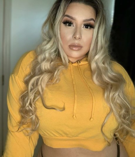 lesbian fingering onlyfans nice image