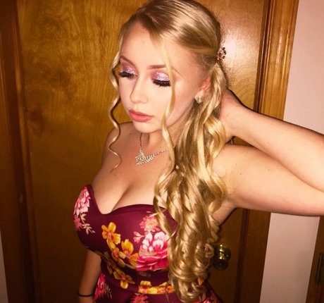 Rhiannon C star free pictures