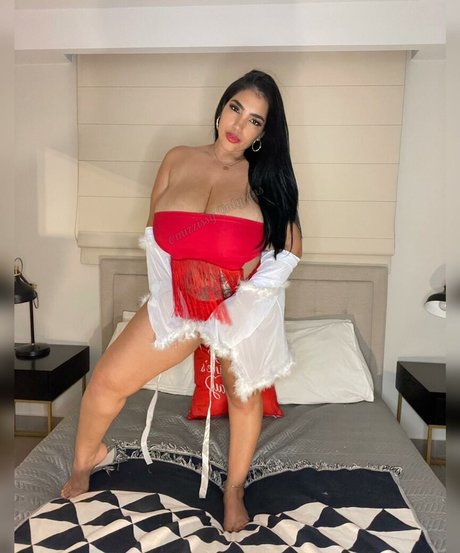 mizzissy art model img