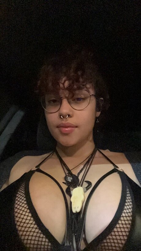 Rainnrydinghood star beautiful picture