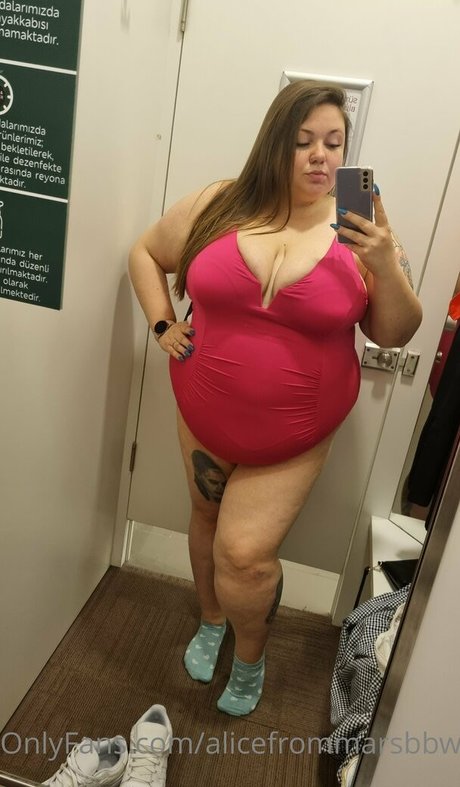 alicefrommarsbbw star top photos