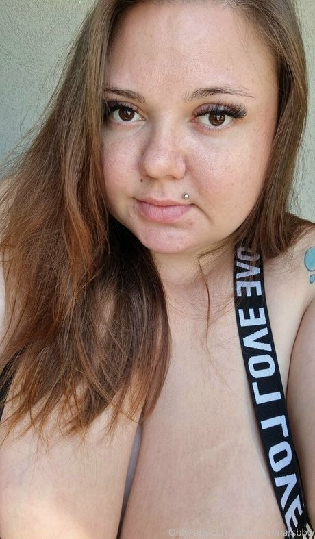 alicefrommarsbbw erotic star photos