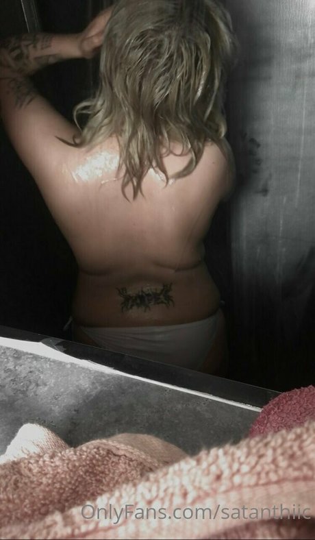 satanthiic perfect pornstar galleries