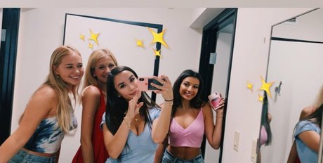 X a n t h e adult star img