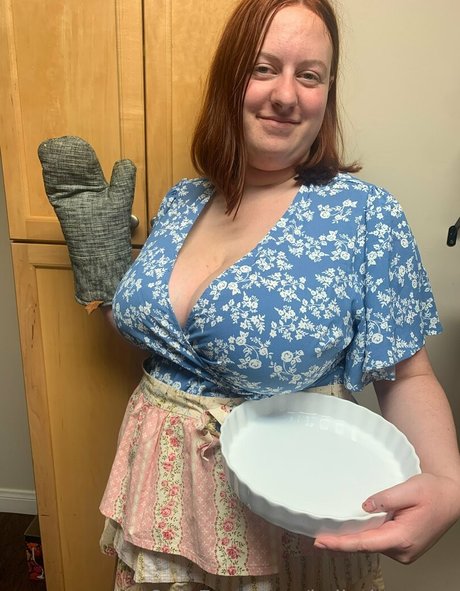 kyliethecurvy star perfect image