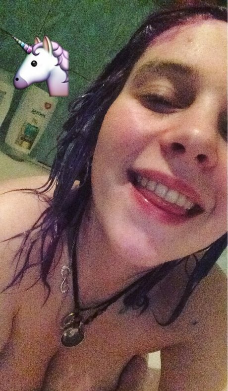 Gina May Mielke perfect star image