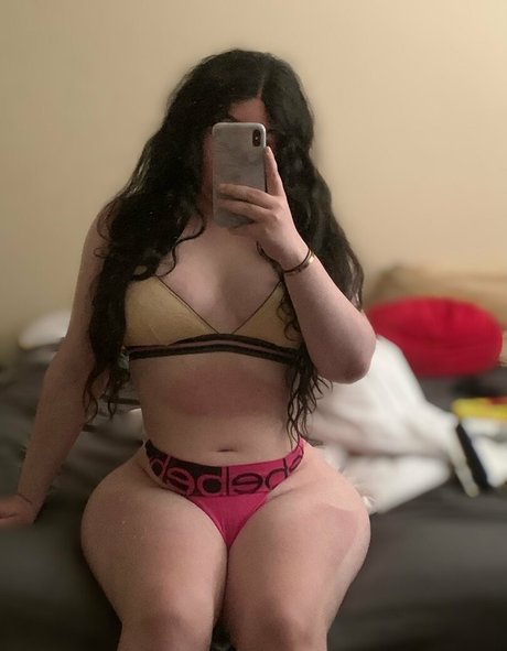 purplebentley model pornographic pics