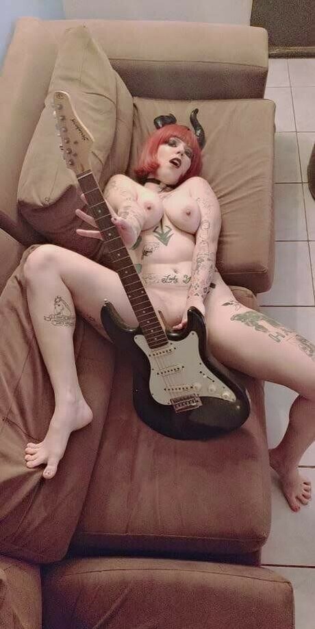 Naru Peridot hot star archive