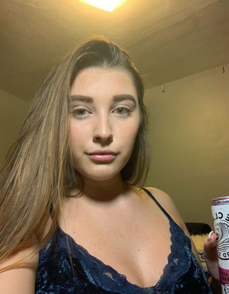 ass spread onlyfans art porn pic