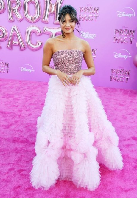 Peyton Elizabeth Lee pornstar nice photo