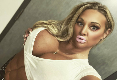 skinny shemale onlyfans porno images