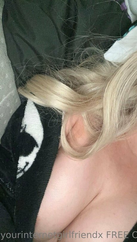 yourinternetgirlfriendx sex actress galleries