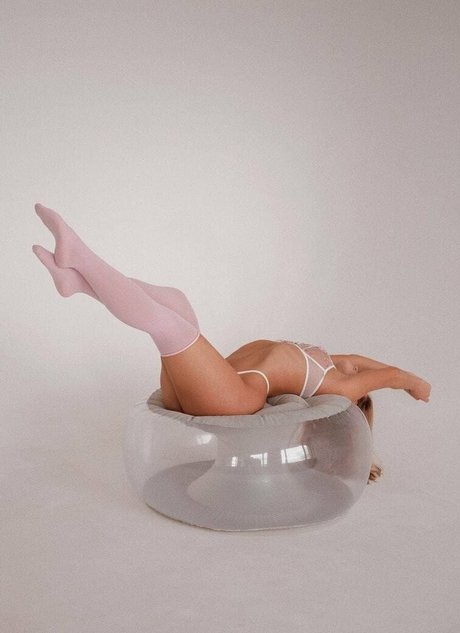 lerafoxie69 porn star img