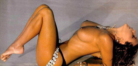 Samantha Fox xxx star pics