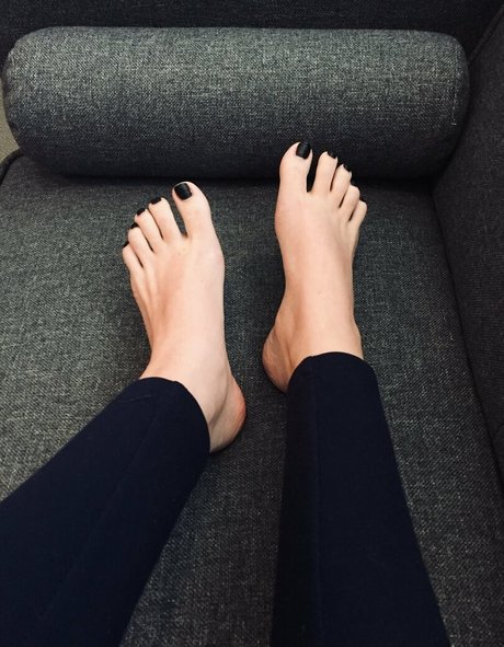 diddlydonger high quality actress photos