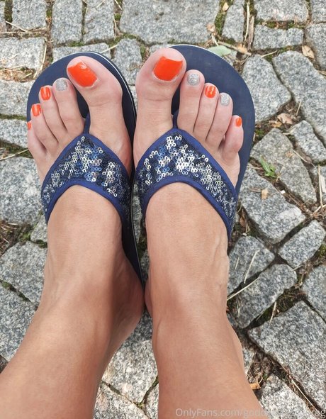 goddesstessaprag top model image