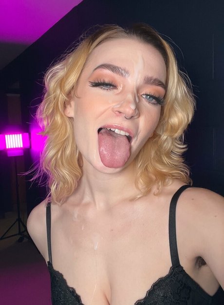 Lane Fox nude actress picture