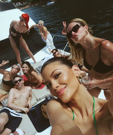 Vitoria Strada top actress pics