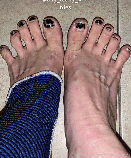 my teeny weenies pretty pornstar photo