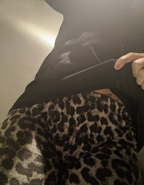 trans teen onlyfans free naked picture