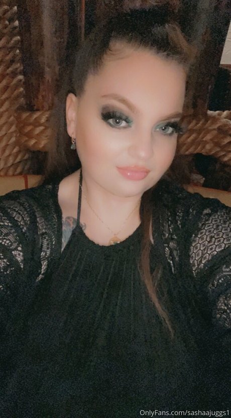 sashaajuggs1 beautiful pornstar picture