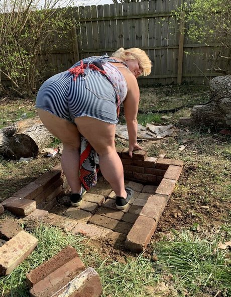 gutter meatfree beautiful model pictures