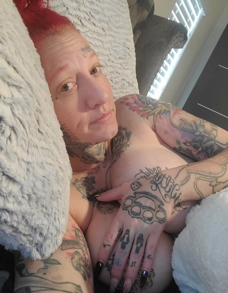 ChrystalNevius model nice images