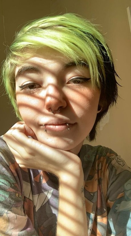 erasedweeaboo free actress picture