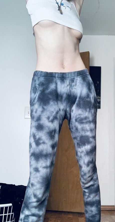 erasedweeaboo free sexy star galleries