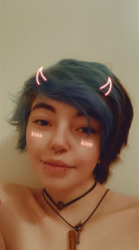 erasedweeaboo free model nice photo