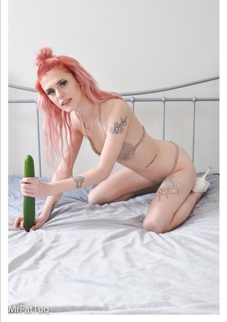 milf strip onlyfans hd image