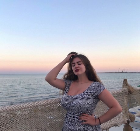 Sasha Shtern star beautiful photos