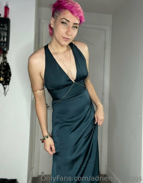 adriennedriggs model top photo