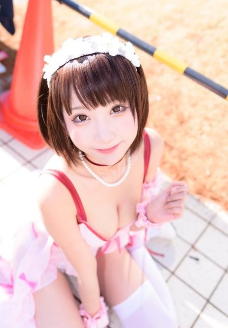 SeeU Cosplay hd star galleries