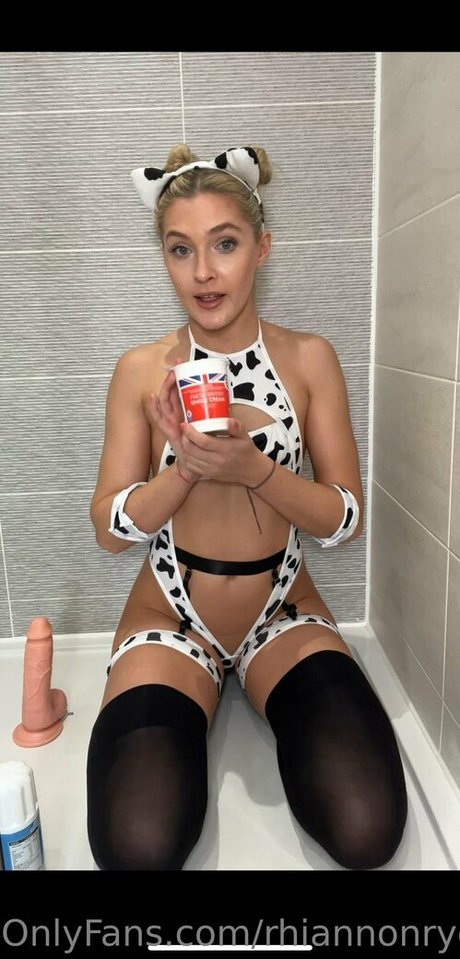 rhiannonryderfreepage erotic pornstar pic