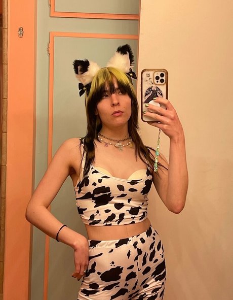 dorianelectra naked pornstar gallery