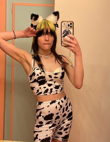 dorianelectra pretty star archive