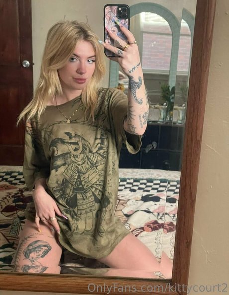 Kittycourty star pornographic gallery