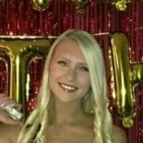 pina coladaa exclusive actress pics