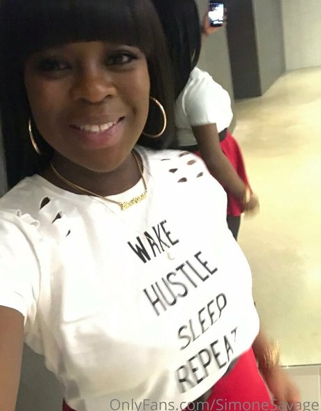 simonesavage pornstar beautiful photo