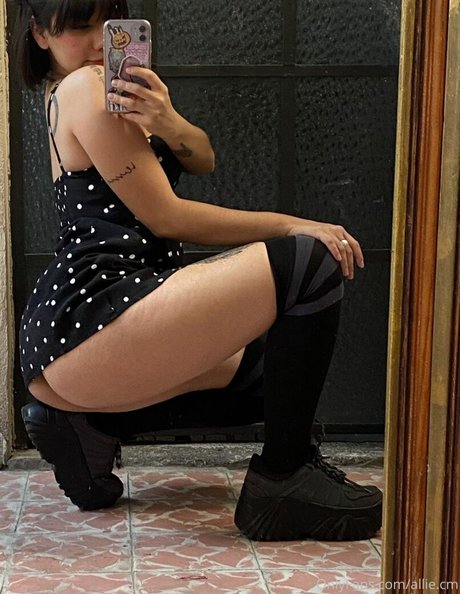 alliexchel star erotic archive