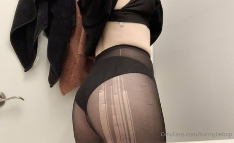 bunnybebop model hd picture